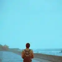 男生头像海边背影意境微信头像图片大全
