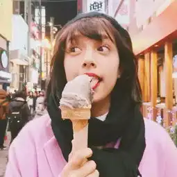 夏天听说这是每个女孩子都要会的拍照技巧
