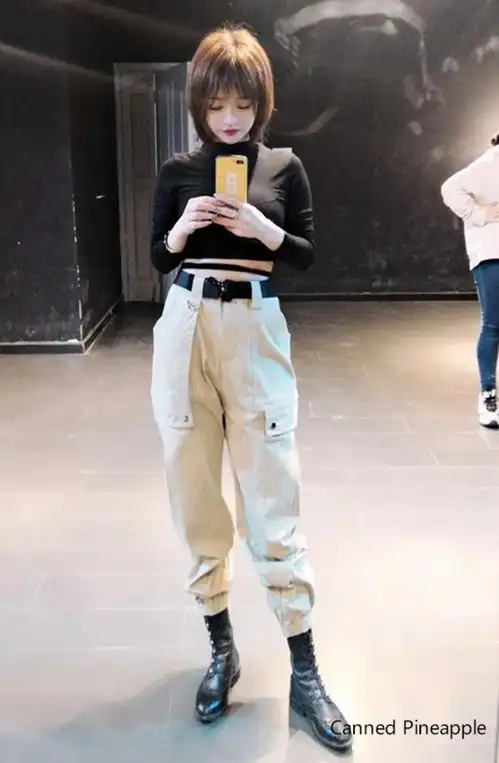 女生161适合穿工装裤吗,怎么搭配才好看
