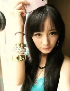 细数北影历届校花赵薇爱跳舞杨幂从小美人胚
