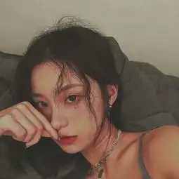 社会头像女最近很火的社会头像女
