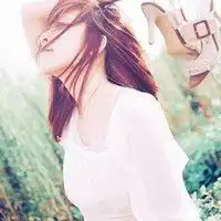 唯美森系女生头像爱我就不要保留唯美头...季殇采集到靓女花瓣
