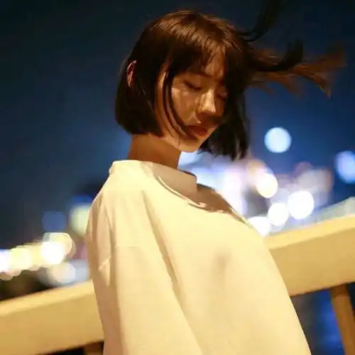 男生对你想疯了,才会常发你3条消息,丫头可要听得懂
