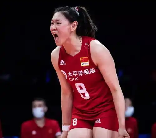 女排2大落选球星互动表达了自己的真实心情,郎平怎么看
