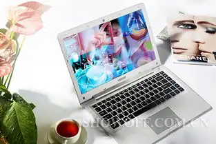 轻薄出色有内涵带你体验全新时尚盛宴
