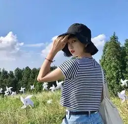 开学季不穿的好看点怎么见同学
