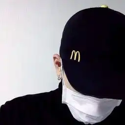 快手阿舜用的头像求原图
