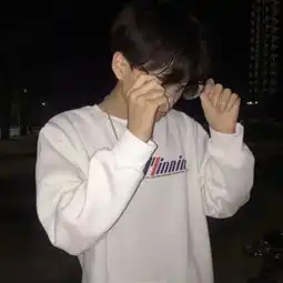 互相想念的话就不会越走越远
