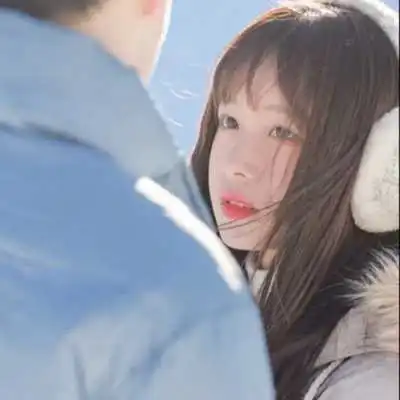 超甜相爱爱人头像
