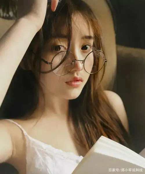 老师的粉丝让学生在里面帮忙,任嘉伦赵丽颖合作范冰冰活跃在国
