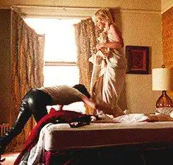 我愿变成一只猫,懒得搭理全世界
