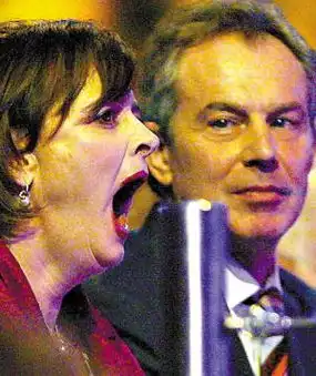 科学研究表明爱打哈欠者更具同情心
