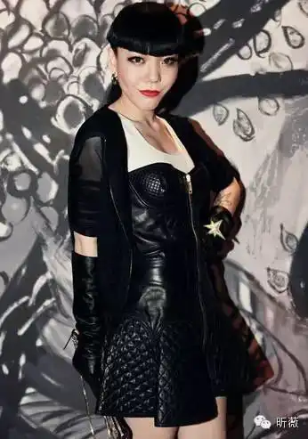 傲娇红唇的正确打开方式
