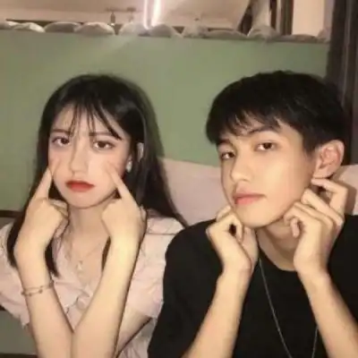 好看真人情侣头像
