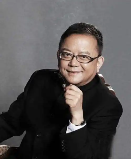 太奇怪75岁王刚突然删光所有内容,疑有大事发生,引发网友猜测