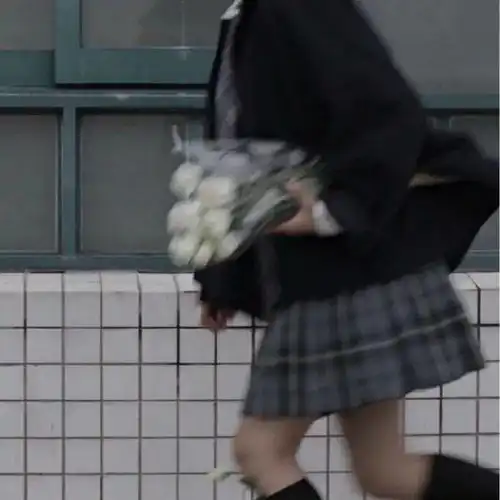 头像刹那回眸,你入我心
