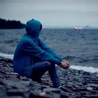 伤感寂寞的微信男生孤单背影头像
