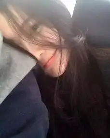 一对俏佳人,两个好闺蜜
