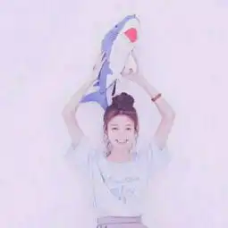 2018qq女生闺蜜头像三人一人一张可爱呆萌无论结局感谢相遇
