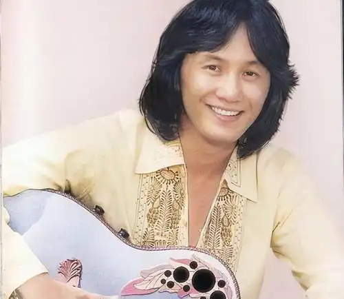 许冠杰谈李小龙,我虽然会咏春拳,也不是李小龙的对手
