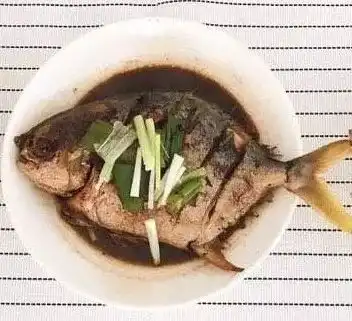 你想知道别人家的年夜饭都吃嘛吗
