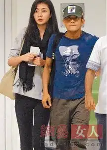 黄晓明angelababy几乎一样高钟汉良郭敬明李宇春揭明星真实身高
