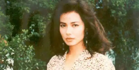 刘德华的理想妻子,迷倒周润发张国荣,撩遍全香港却决定孤独终老
