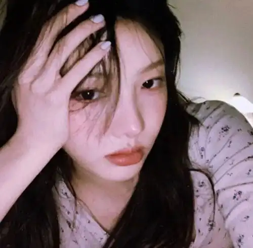 2023最新慵懒气质女生头像
