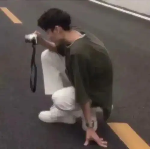 情头真人单张情侣头像二
