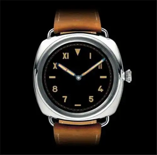 深邃海洋的一颗明珠,沛纳海的军事腕表历程
