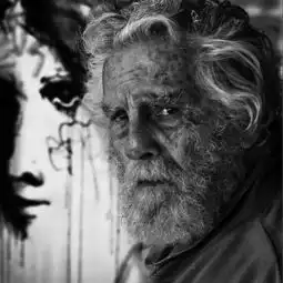 情绪的捕捉真实情感的黑白人像摄影
