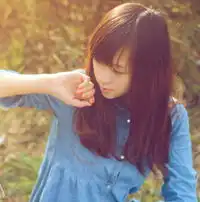 姐妹头像一左一右终身难忘的甜蜜的回忆
