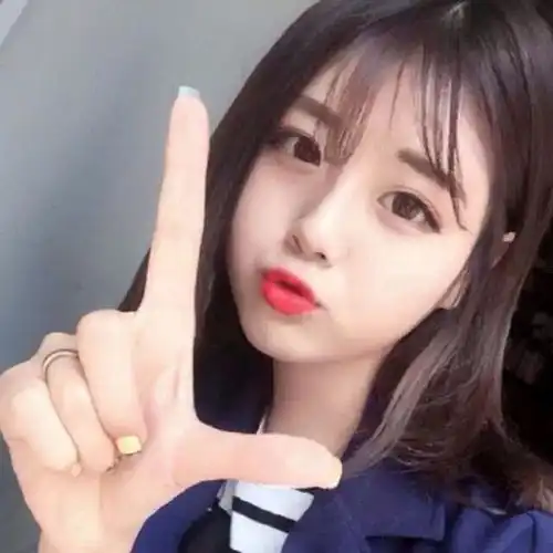 30岁的女生如何来提升气质,优雅精致减龄发型,让你女神范十足
