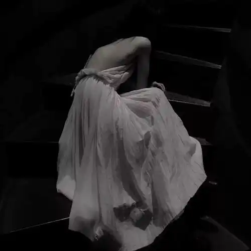 带情绪的微信头像
