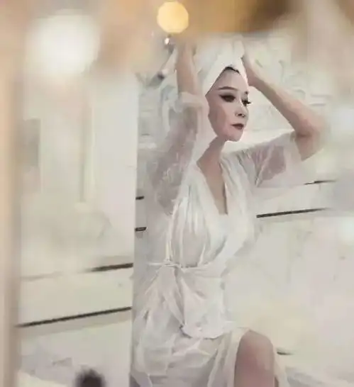 她连登春晚28年,从小品女王到滚出春晚蔡明究竟怎么了
