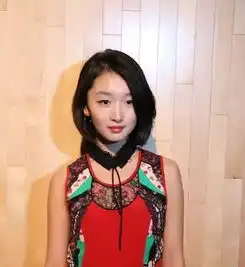 最近去纽约时装周看秀的中国女明星们,网友比超模还抢眼
