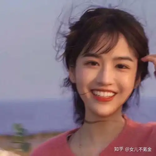 哪些一看很惊艳,越看越耐看的头像
