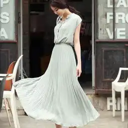 长裙飘飘之单排扣超长设计百褶雪纺连衣裙
