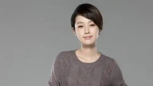 马伊琍终于换发型,新发型显气质,不像两个孩子的妈
