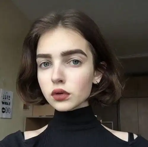 最全的日系显白发色,谁染谁美
