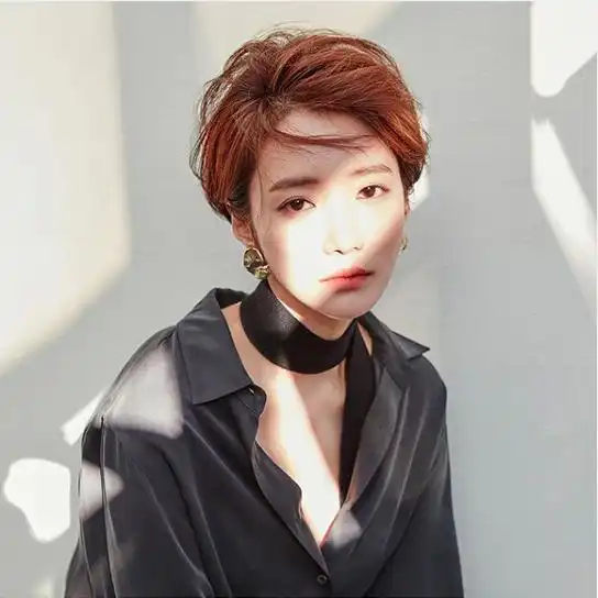 唐嫣连上时尚封面为何被说没气质短发高俊熙展示最佳春日穿搭
