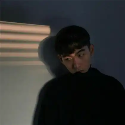 快手头像男生帅气冷酷高清,安静与时尚共存的男生

