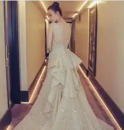 女星性感美背大盘点赵丽颖,杨幂,高圆圆,baby
