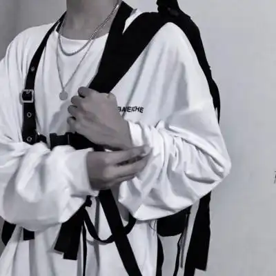 qq非主流个性头像男生不露脸00后最爱的男生头像合集
