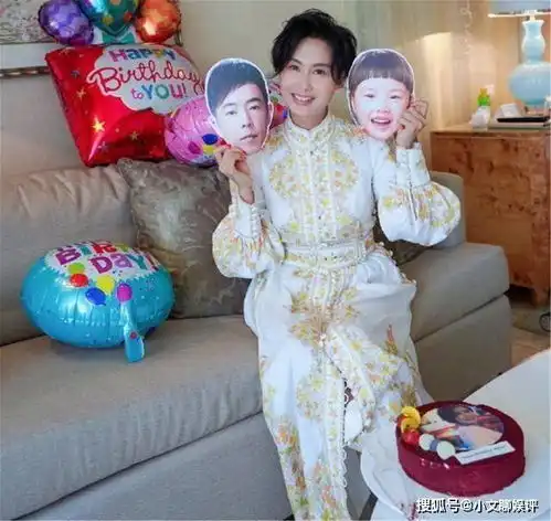 48岁的她是一代女神,现7岁的女儿长成这样,只怪老公基因太强大
