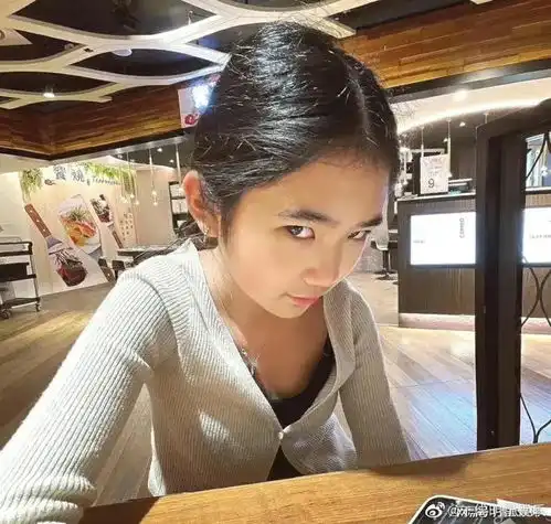 曹格女儿说现在不喜欢被叫姐姐
