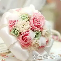 手捧花2010年流行趋势全解析
