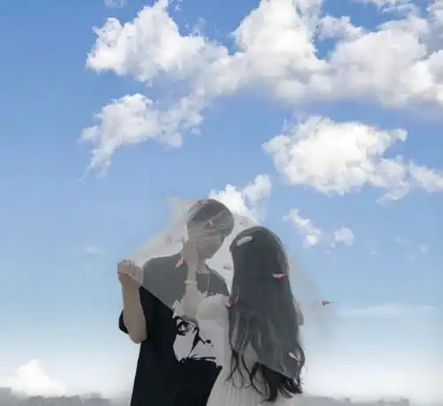 杨清柠公然在快手露脸,竟直接被官方推上热门,网友终于等到你
