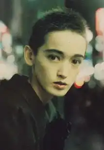 日本禁欲系女神的穿搭,你也可以学
