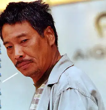 吴孟达被4个担子压垮身体,从此长眠于马来西亚终于可以休息了
